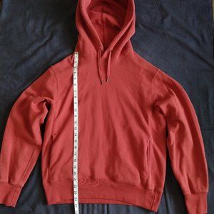 Uniqlo 2019 Rust/Orange Pullover Hoodie (Small)